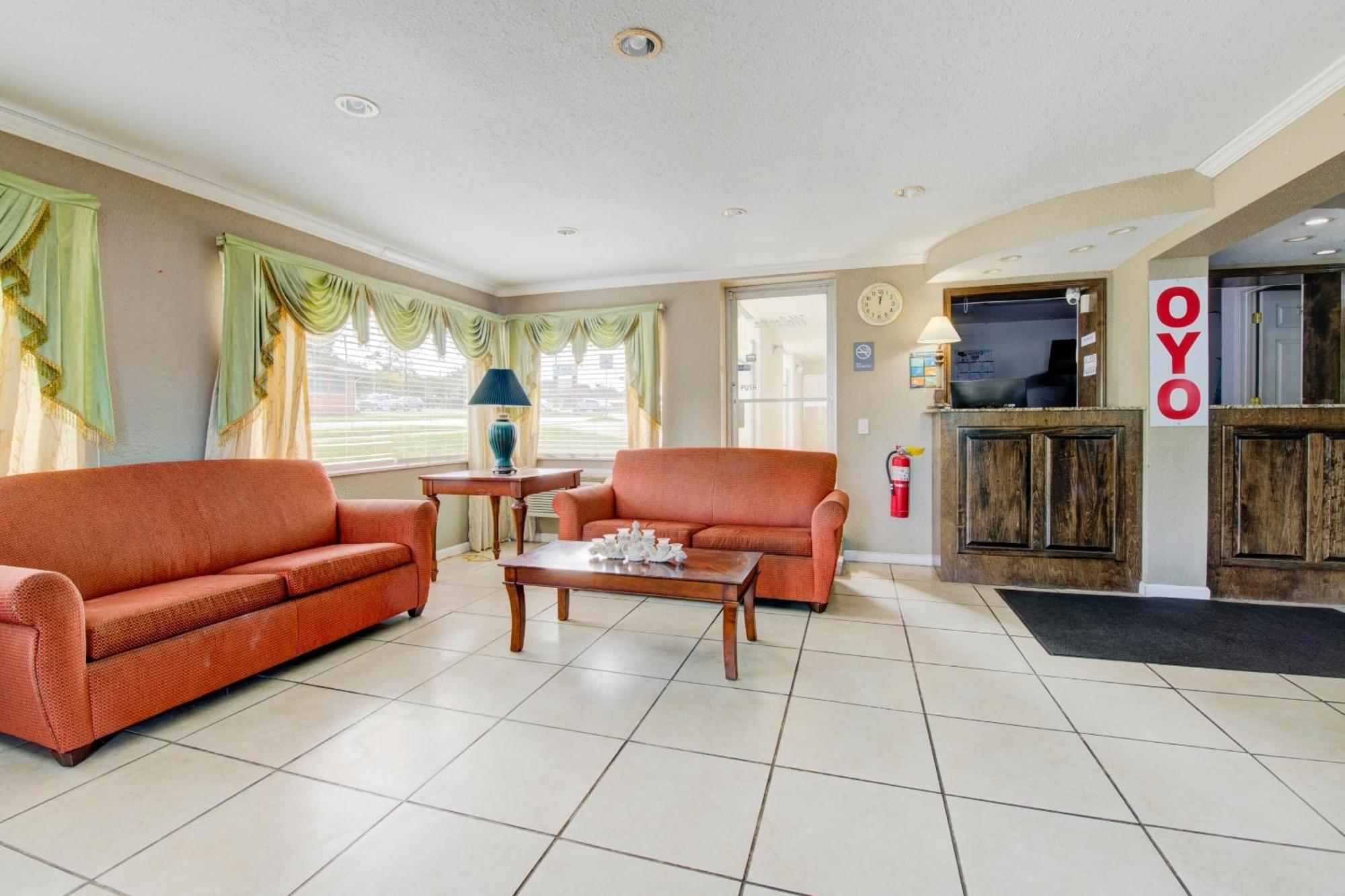 Oyo Hotel Douglas Ga Us-441 Екстериор снимка
